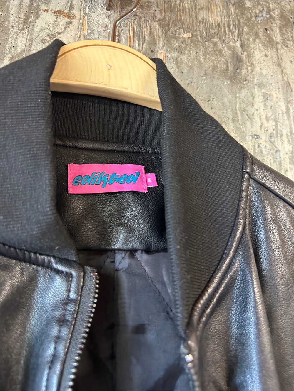 EDIKTED Women's Faux Leather Oversized Bomber Jacket Size M In Black - Picture 4 of 9